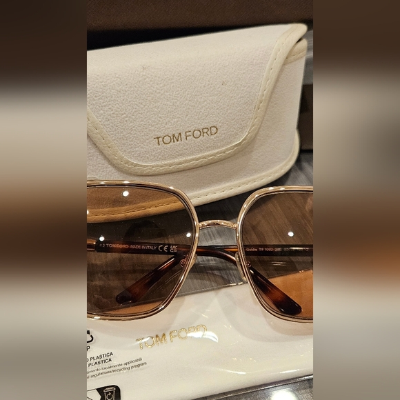 Brand New Tom Ford Goldie Square Sunglasses Msrp $630
